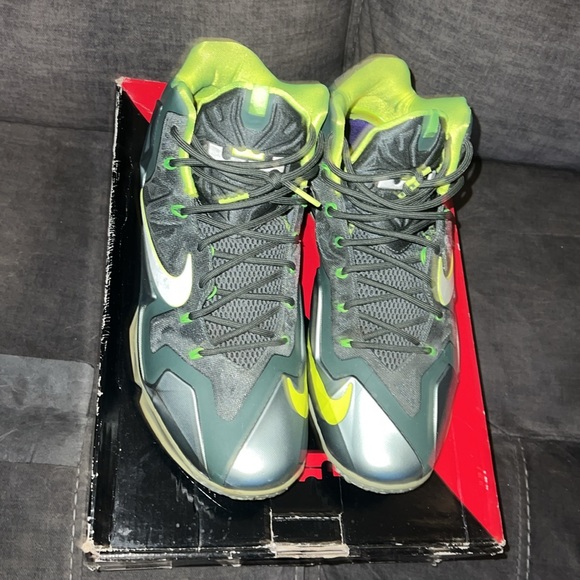 Nike Lebron X1 Mica gre green men’s 13 dunk man - Picture 4 of 15